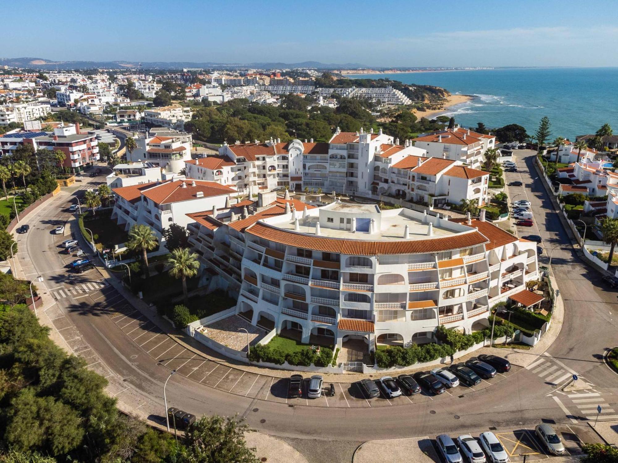 Lemon House - 400M From The Beach - Wifi Albufeira Eksteriør billede